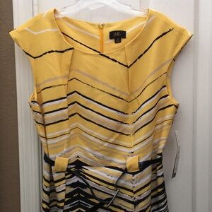 FINAL MARKDOWN Ladies’ Ile NWT Dress (12)